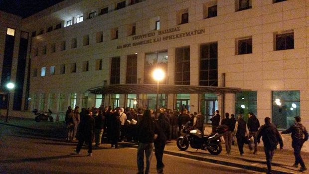 Εκπρόσωποι της Θύρας 13 στον Κοντονή