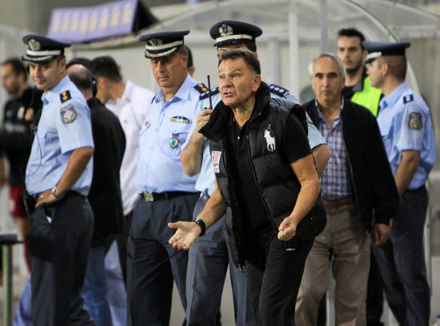 Χαμός με τον γιατρό της ΑΕΛ