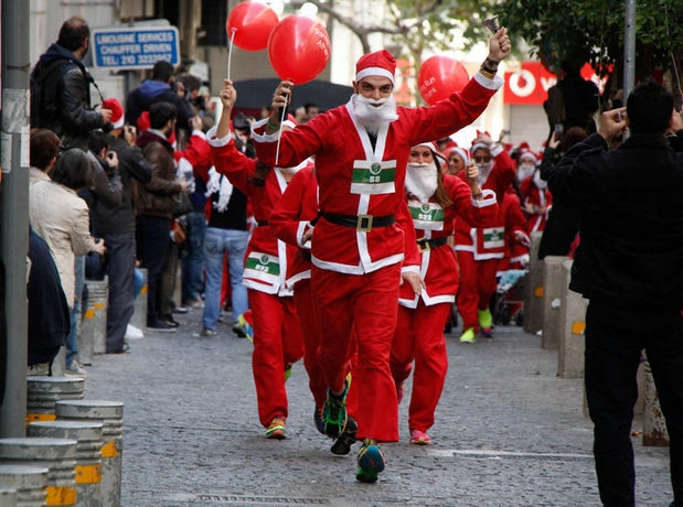 Οι Αϊ Βασίληδες έτρεξαν για τα παιδιά!