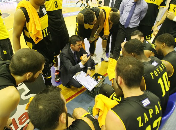 Πρίφτης: “Δεν θα φύγει ο Τσούπκοβιτς”