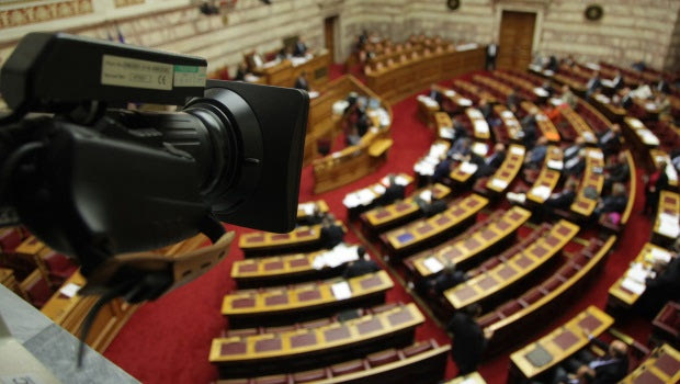 Οι τηλεοπτικές άδειες, τα χρέη και η εισαγγελική έρευνα