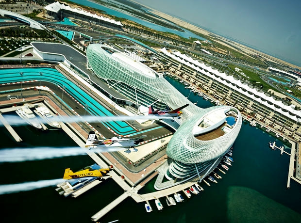 Στo Abu Dhabi πέφτει η αυλαία της F1