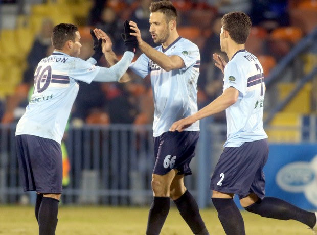 “Έξι στα έξι” ο Απόλλων Σμύρνης, 3-0 την Καλλιθέα