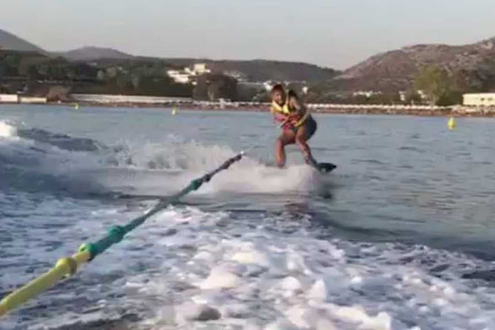 Τα θαλάσσια σπορ του Αντρές Τσάβες