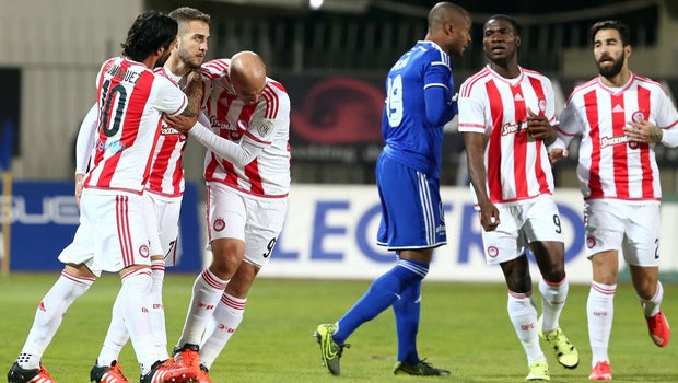 “Απόλυτος” ο Ολυμπιακός, 2-0 την Καλλονή στη Μυτιλήνη