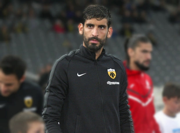 Δεν… κουνιέται ο Ανέστης