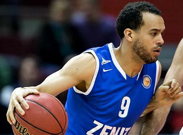 Τζόουνς αντί του Μπράουν στον Αρκαδικό