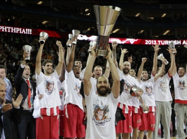 H Euroleague εξυμνεί τον Back-to-Back Πρωταθλητή Ευρώπης Ολυμπιακό