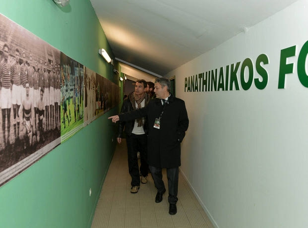 Τα μέλη της Παναθηναϊκής Συμμαχίας στο “Απόστολος Νικολαΐδης”