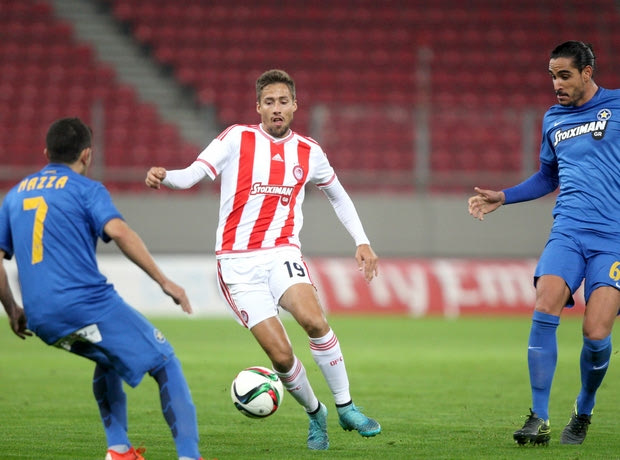 Σκληρή μάχη στην Τρίπολη, στο 1-1 Αστέρας και Ολυμπιακός