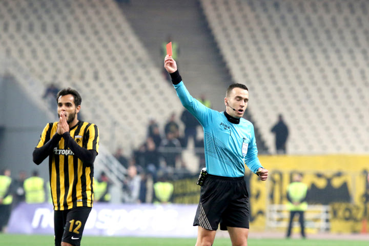 Γκάλο στο Sport24.gr: “Άδικη η αποβολή μου, δεν έκανα τίποτα”