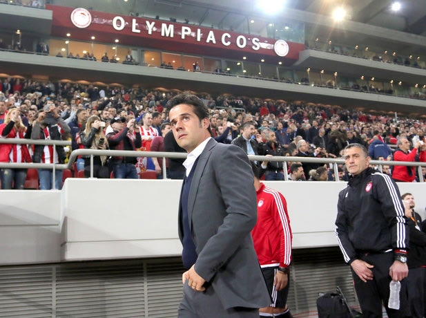 Σίλβα: “Βάσει συμβολαίου συνεχίζω στον Ολυμπιακό”