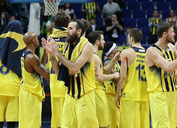 Νίκη με ανατροπή για Φενέρμπαχτσε