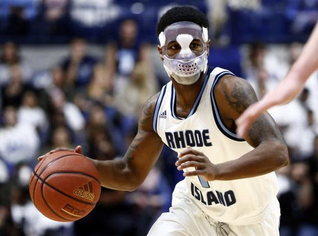 Παίκτης του NCAA σε ρόλο “Χάνιμπαλ”