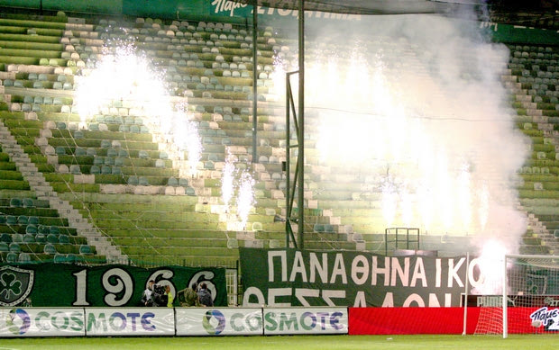 Πυρσοί στην Θύρα 13