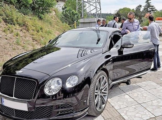 Ανοιξαν τα μπλόκα για τον Μπερμπάτοφ