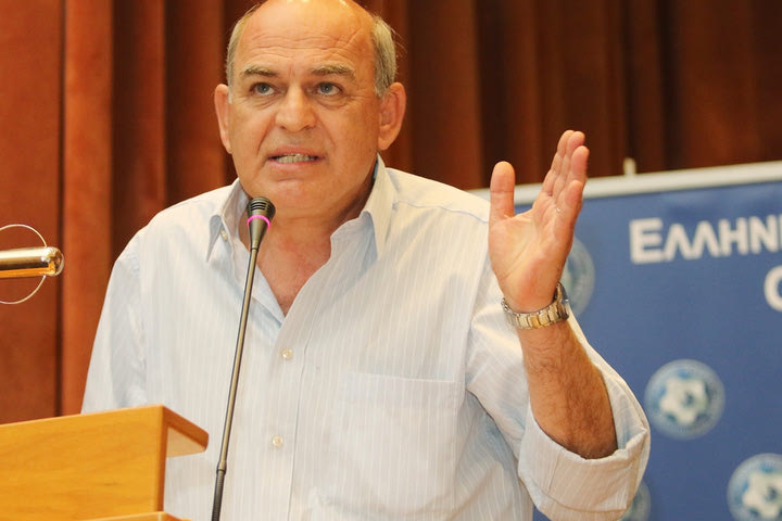 Τα ερωτήματα του Γραμμένου κατά ΕΠΟ – Ελευθεριάδη