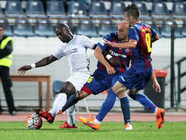 Football League LIVE