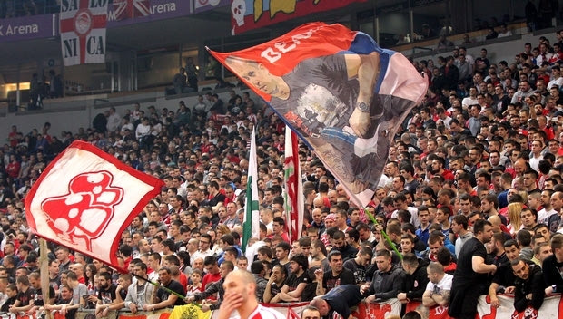 Στο “πόδι” η Kombank Arena πριν το τζάμπολ