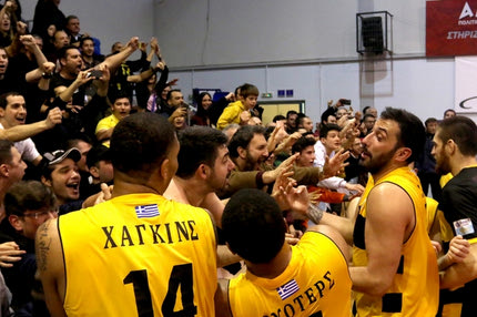 Οι μάγκες με τα “κίτρινα”