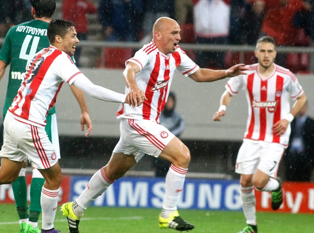 Δύο γκολ στο φινάλε ο Ολυμπιακός, 3-1 τον Παναθηναϊκό