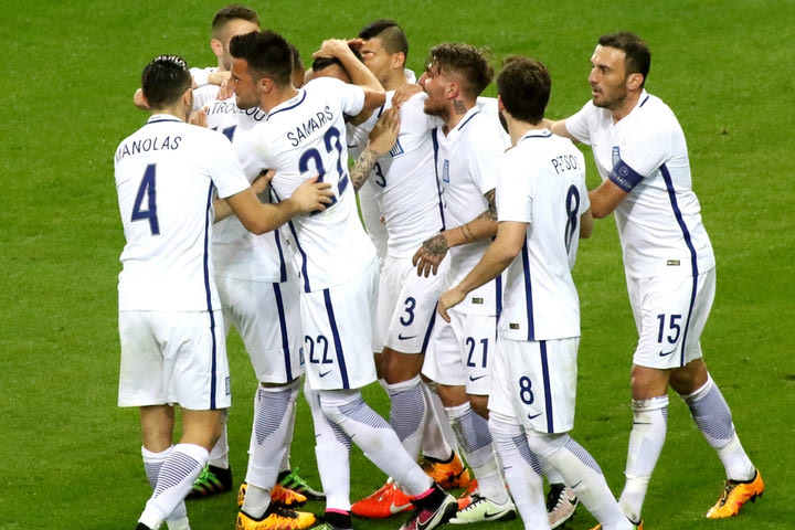 Πρώτη νίκη με Σκίμπε, 2-1 η Εθνική το Μαυροβούνιο