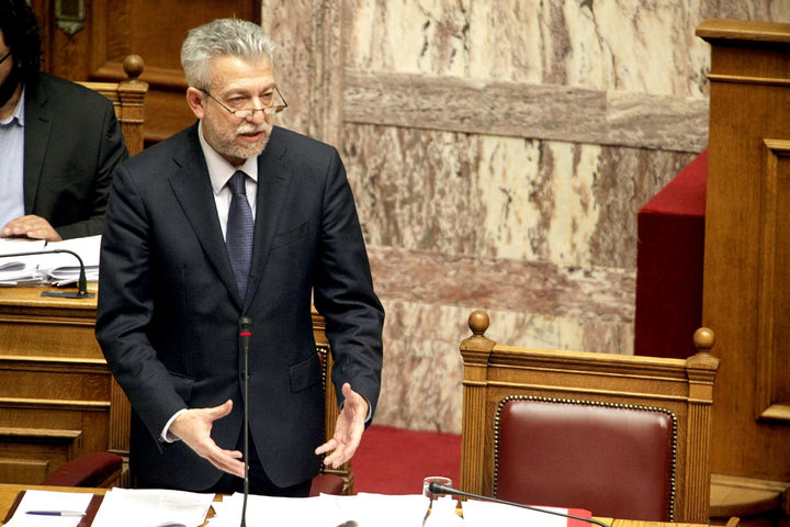 Κοντονής: “Δεν εξετάζεται το ενδεχόμενο αποκλεισμού των ομάδων”