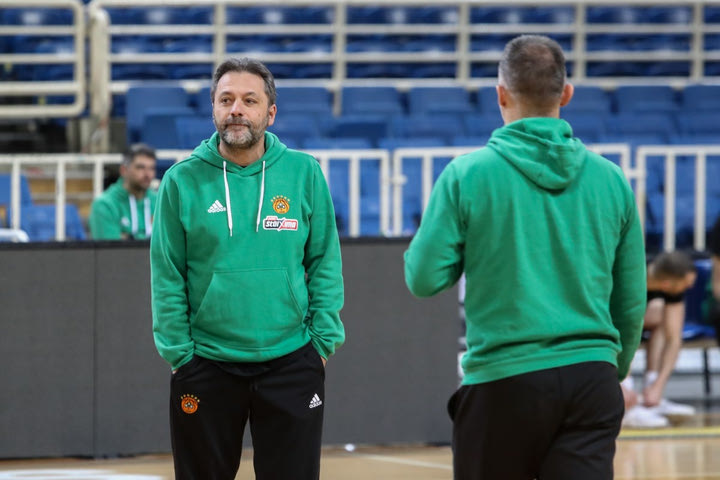 Σερέλης: “Προσπαθούμε να μην σκεφτόμαστε το σερί του Ολυμπιακού”