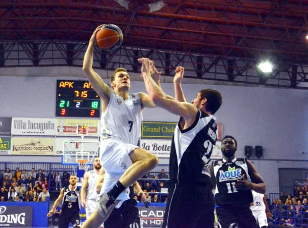 Βαν Όστρουμ: “Ο Αρκαδικός θα μείνει στην Basket League”