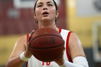 Νικολαϊδου: “Στόχος μας το νταμπλ, το αήττητο προέκυψε”