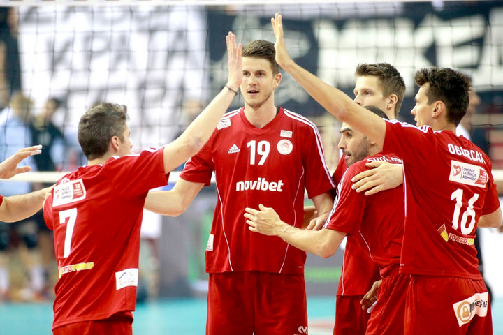 Έμεινε “ζωντανός” ο Ολυμπιακός, νίκησε 3-2 τον ΠΑΟΚ