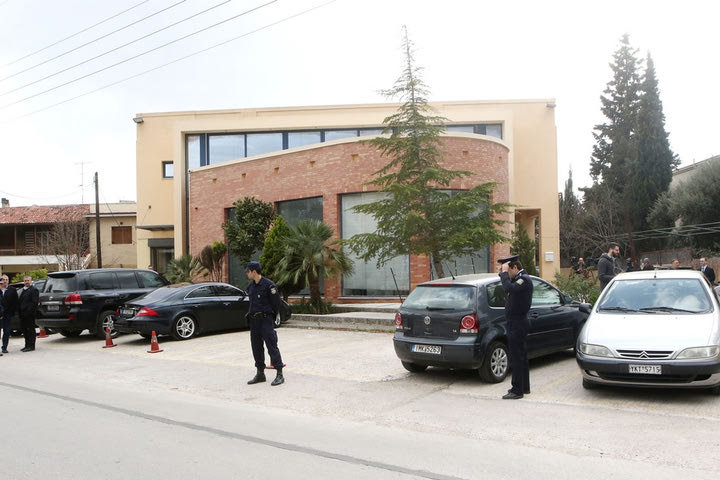 Περισσότερα λεφτά στους “μικρούς”