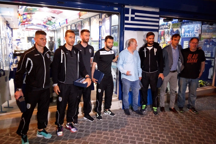Ο “Γαλανόλευκος Φάρος” τίμησε διεθνείς του ΠΑΟΚ