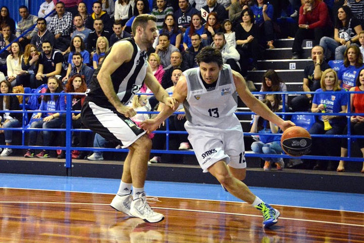 Καλλινικίδης: “Η Καβάλα δεν θα παραδοθεί”