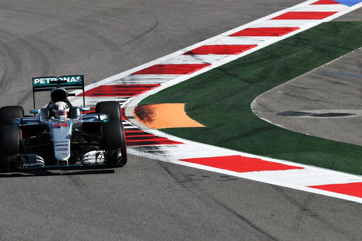 GP Ρωσίας – FP1 & FP2: Οι Mercedes τον πρώτο λόγο