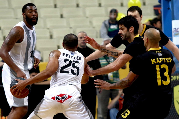Η ΑΕΚ παίζει τη “ζωή” της στην PAOK Sports Arena