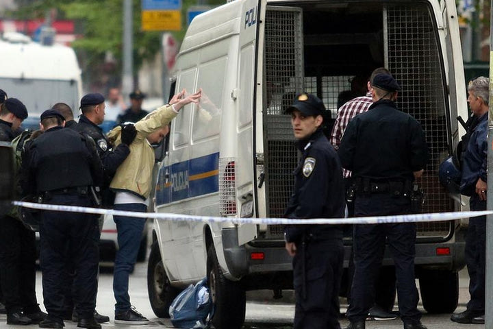 Συλλήψεις οπαδών του Ερυθρού Αστέρα στο Ζάγκρεμπ!