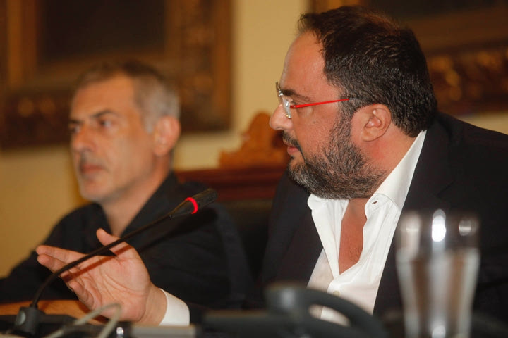 Στο Μαξίμου Μαρινάκης – Μώραλης