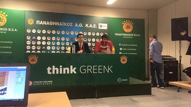 Πρίντεζης: “Οικογένειά μου και ο Ολυμπιακός”