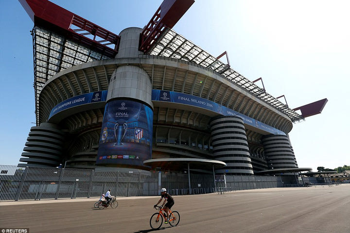 Η ιστορία του Stadio San Siro σε 20 φωτογραφίες