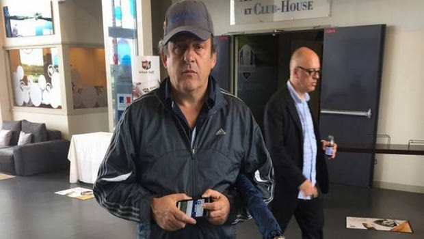 Το έριξε στο γκολφ ο Πλατινί!