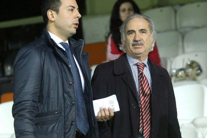Στο… πλευρό του Χριστοβασίλη ο Ντελισάντι