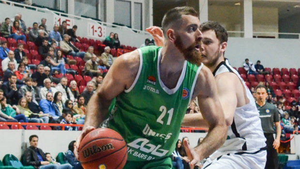 Ο Καϊμακόγλου ανανέωσε το συμβόλαιο του με την Ούνικς Καζάν