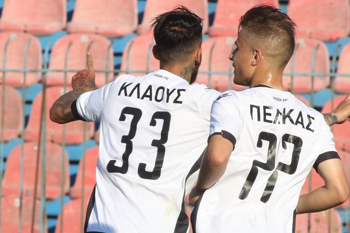 Ο Αθανασιάδης “χτυπά” στα “διπλά” της Ν. Σμύρνης