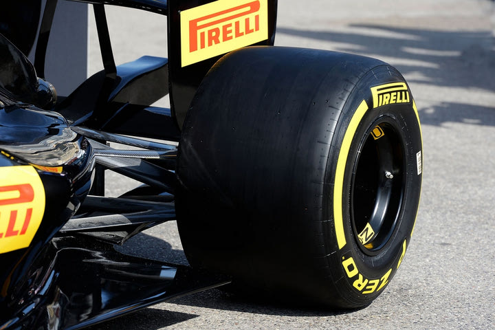 Η Pirelli παρουσίασε τα νέα ελαστικά του 2017 (video)