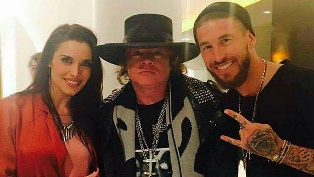 Headbanging με AC/DC και Axl Rose ο Σέρχιο Ράμος!