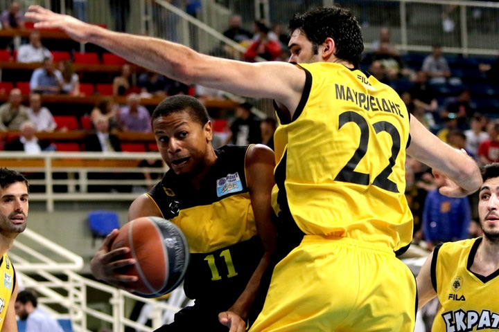 Στην τρίτη θέση της Basket League ΣΚΡΑΤΣ η ΑΕΚ