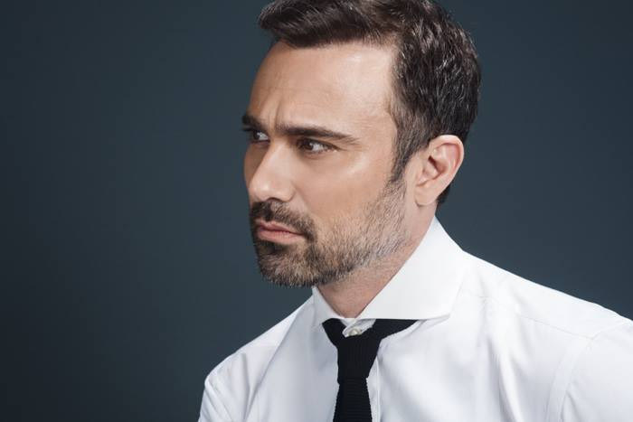 Το συγκλονιστικά υπέροχο μήνυμα του Καπουτζίδη κατά της ομοφοβίας