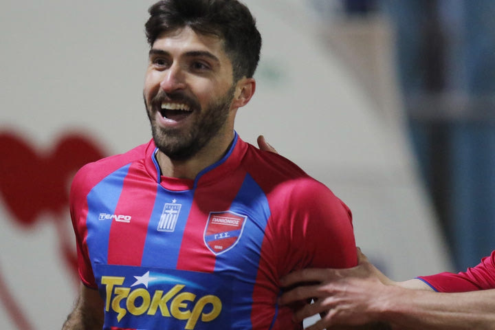 Τσέκαρε Ανσαριφάρντ η Φέγενοορντ