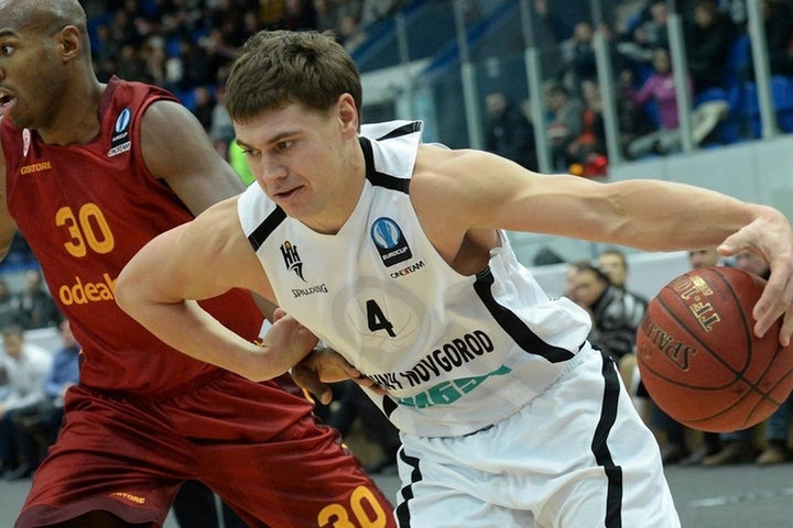 Πήρε και Μπαμπούριν η Λοκομοτίβ